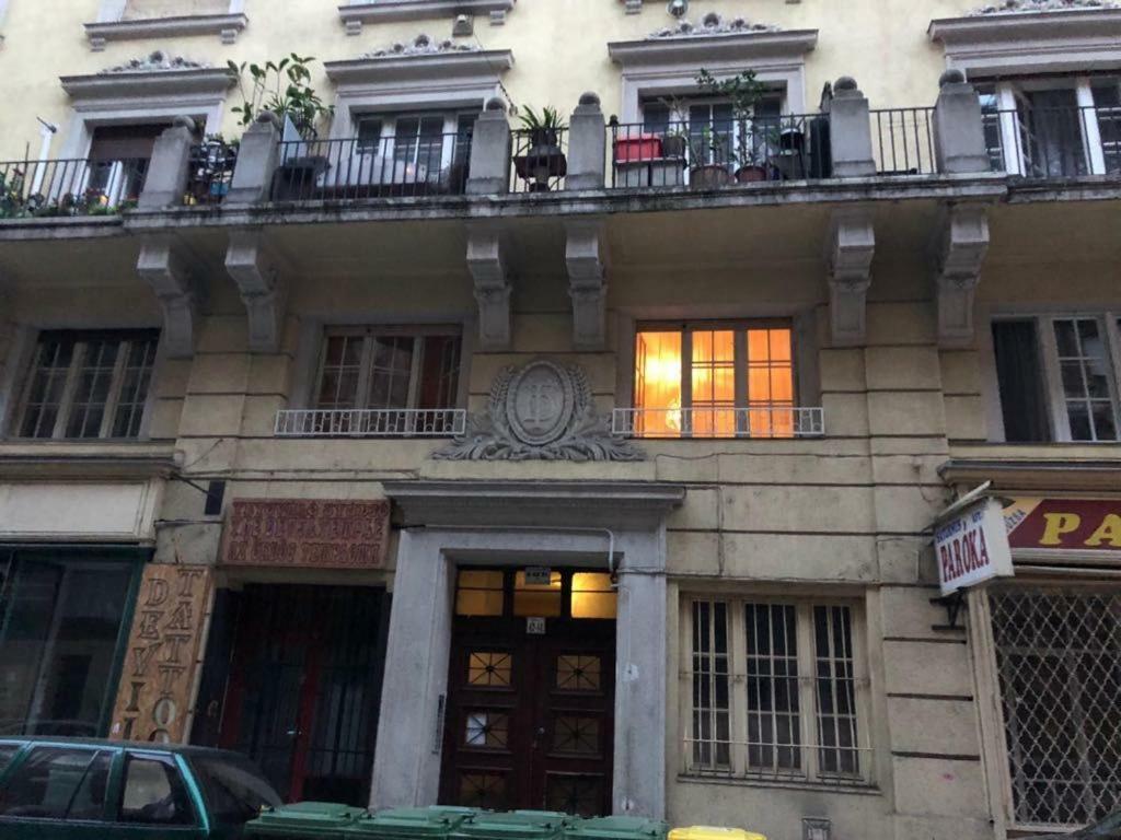 Petra'S Tranquil Nest In Downtown Budapest Eksteriør billede